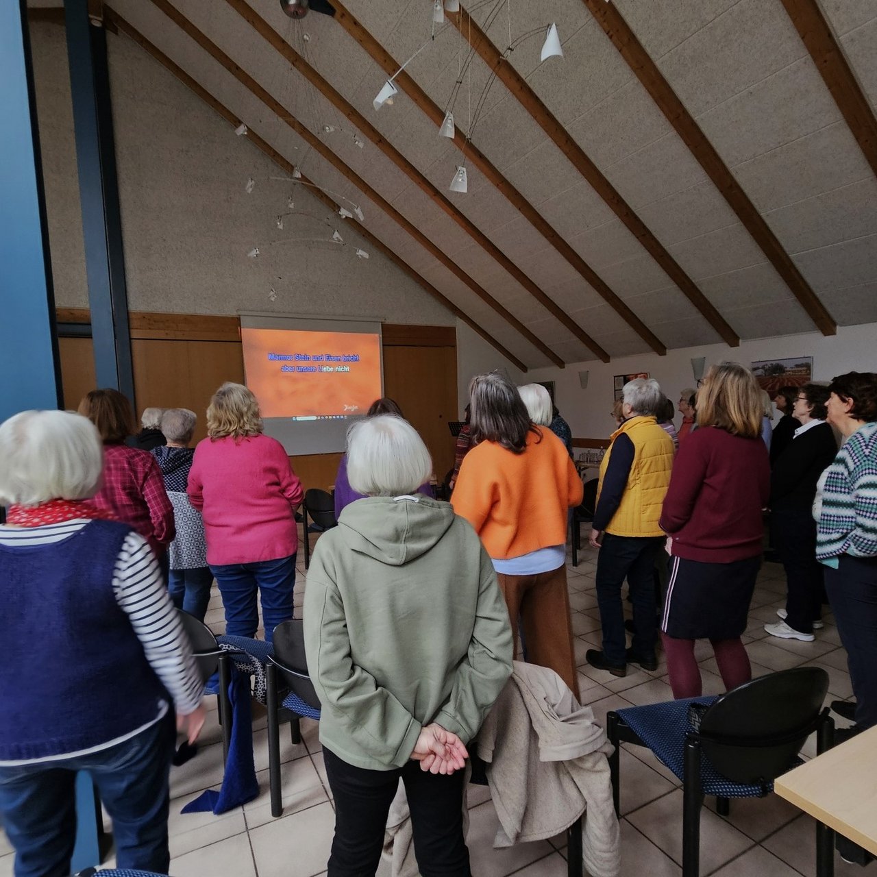 Karaoke-Singen im Chor: ELSI